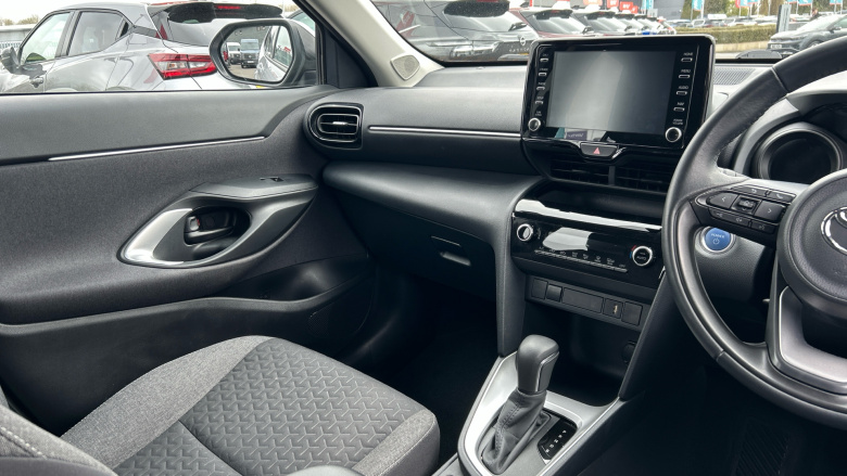 Toyota Yaris Cross 1.5 Hybrid Icon 5dr CVT Hybrid Estate